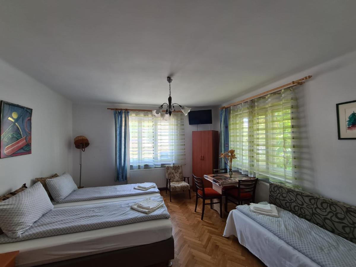 Sepsi-Szek Hotel Sfantu Gheorghe  Exterior photo